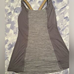 Lululemon women’s tank
